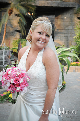 Best Gaylord Palms Resort Wedding photographer - Sandra Johnson (SJFoto.com)